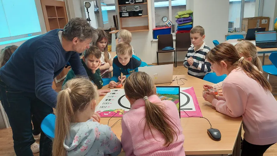 2. B v Dominu v Hronově